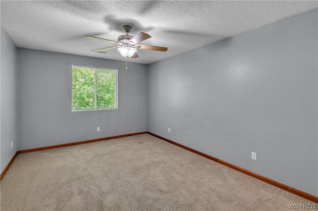 12 Sunmist Sq 12L, Amherst, NY 14228