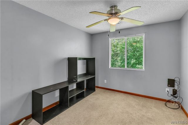 12 Sunmist Sq 12L, Amherst, NY 14228