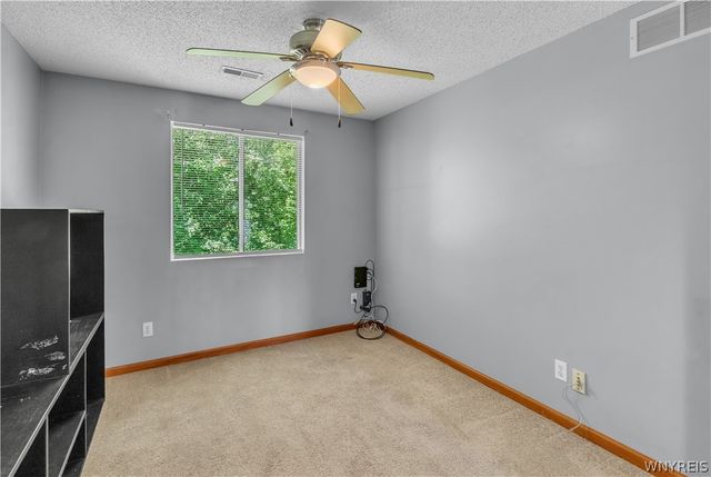 12 Sunmist Sq 12L, Amherst, NY 14228