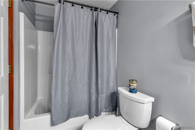 12 Sunmist Sq 12L, Amherst, NY 14228
