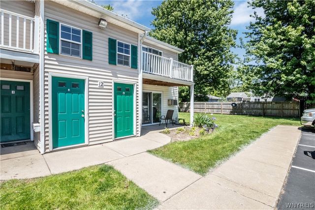 12 Sunmist Sq 12L, Amherst, NY 14228