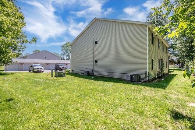 12 Sunmist Sq 12L, Amherst, NY 14228