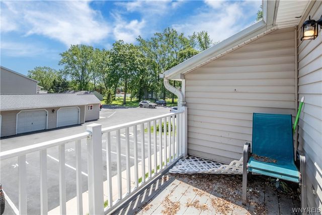 12 Sunmist Sq 12L, Amherst, NY 14228