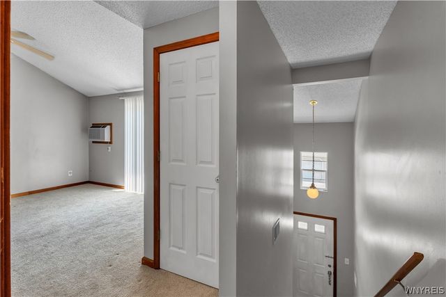 12 Sunmist Sq 12L, Amherst, NY 14228