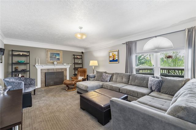 442 Shelbourne Dr, Plum Boro, PA 15239