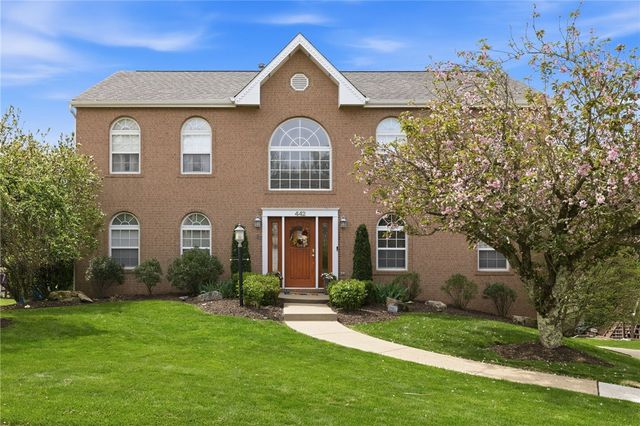 442 Shelbourne Dr, Plum Boro, PA 15239
