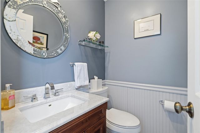 442 Shelbourne Dr, Plum Boro, PA 15239