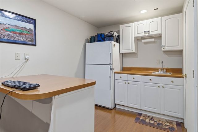442 Shelbourne Dr, Plum Boro, PA 15239