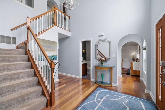 442 Shelbourne Dr, Plum Boro, PA 15239