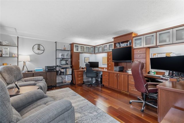 442 Shelbourne Dr, Plum Boro, PA 15239