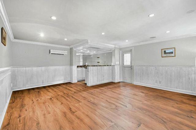 201 Avila Road, West Palm Beach, FL 33405