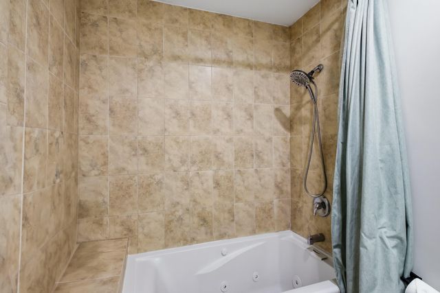 836 NE 17th Terrace, Fort Lauderdale, FL 33304