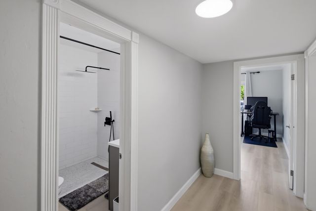 836 NE 17th Terrace, Fort Lauderdale, FL 33304