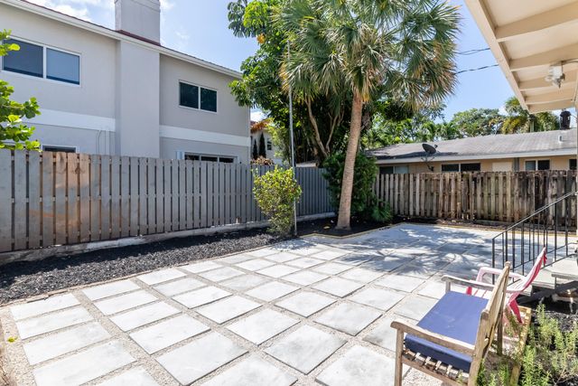 836 NE 17th Terrace, Fort Lauderdale, FL 33304