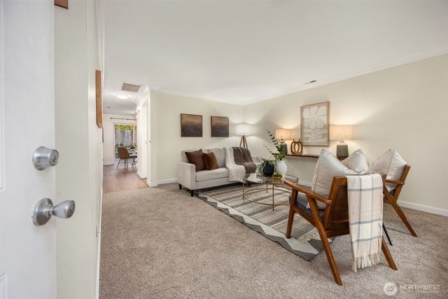 18520 SE 136th Street, Renton, WA 98059