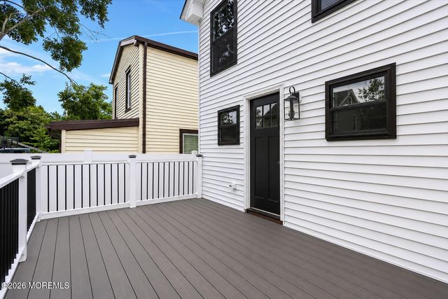 23 Manchester Avenue, Keyport, NJ 07735