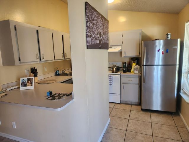 1858 Windsor Drive 8, North Palm Beach, FL 33408