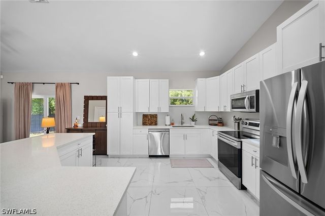 4021 32nd AVE SE, Naples, FL 34117