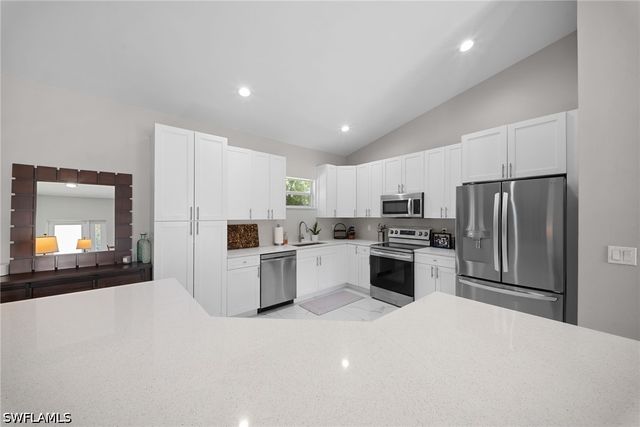 4021 32nd AVE SE, Naples, FL 34117