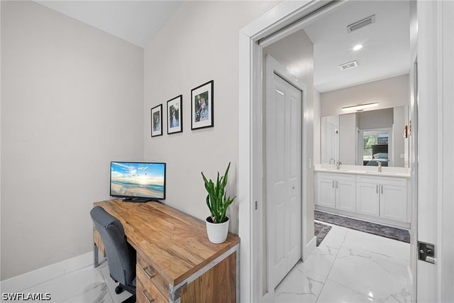 4021 32nd AVE SE, Naples, FL 34117