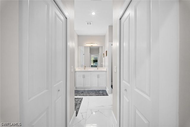 4021 32nd AVE SE, Naples, FL 34117