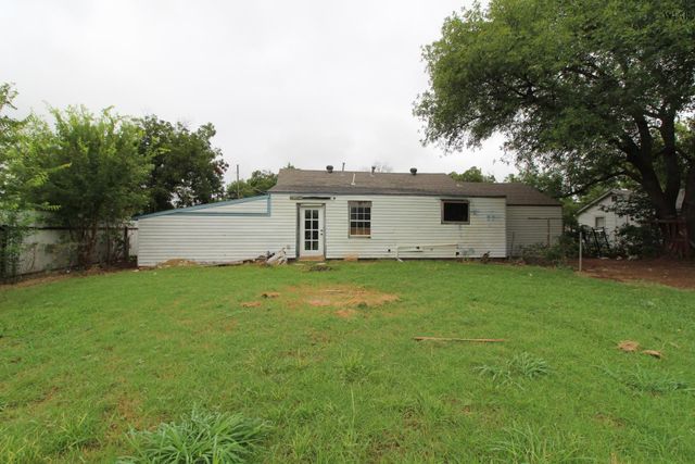 1107 HARLAN AVENUE, Wichita Falls, TX 76306