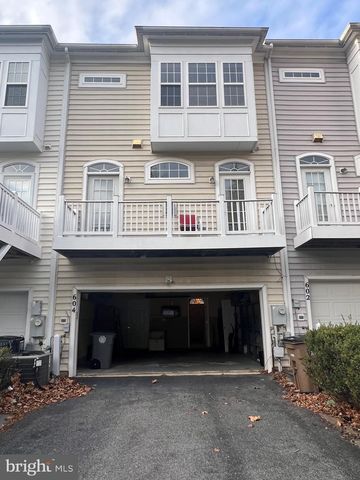 604 RIDGEMONT AVE, Rockville, MD 20850