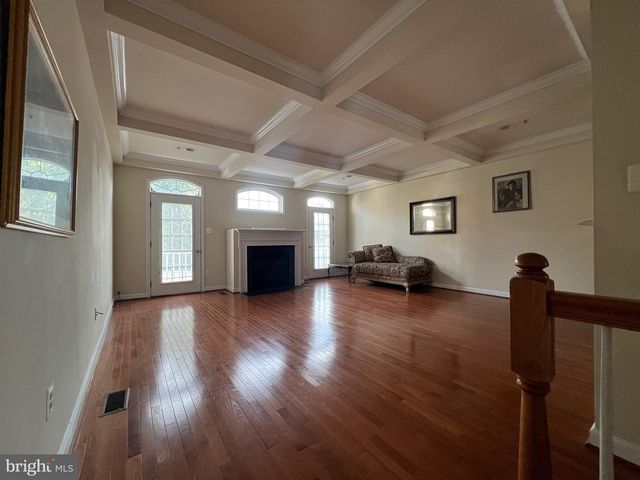 604 RIDGEMONT AVE, Rockville, MD 20850