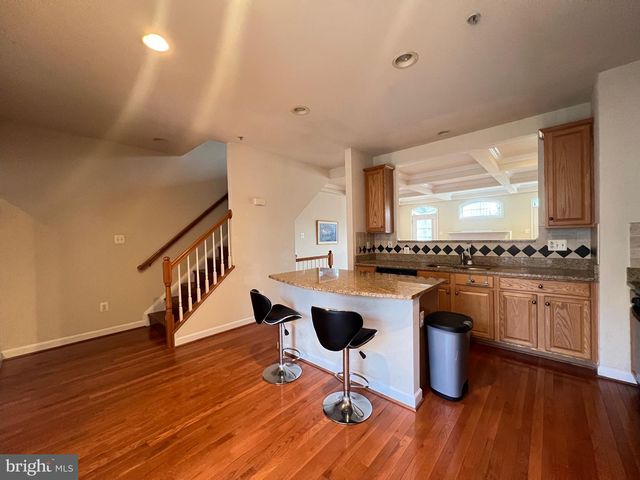 604 RIDGEMONT AVE, Rockville, MD 20850