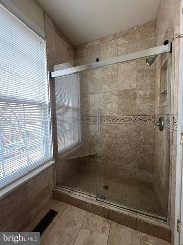 604 RIDGEMONT AVE, Rockville, MD 20850