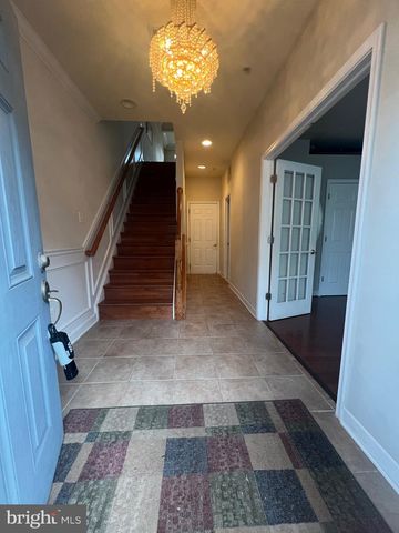 604 RIDGEMONT AVE, Rockville, MD 20850