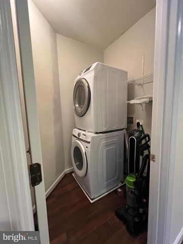 604 RIDGEMONT AVE, Rockville, MD 20850