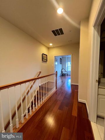 604 RIDGEMONT AVE, Rockville, MD 20850