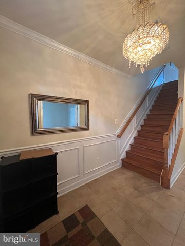 604 RIDGEMONT AVE, Rockville, MD 20850