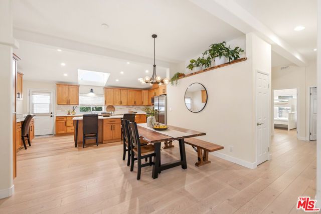 1119 Mohawk, Topanga (los Angeles), CA 90290