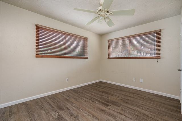 1576 Vineyard, Ingleside, TX 78362