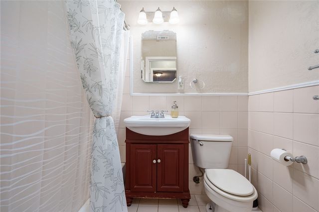 1576 Vineyard, Ingleside, TX 78362
