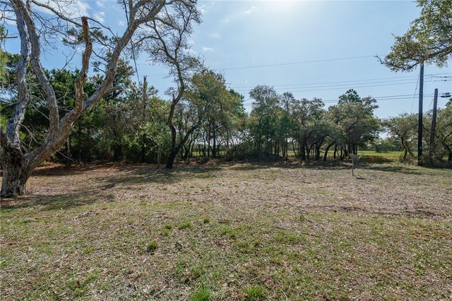 1576 Vineyard, Ingleside, TX 78362