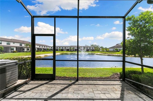 7572 Carnegie WAY, Naples, FL 34119