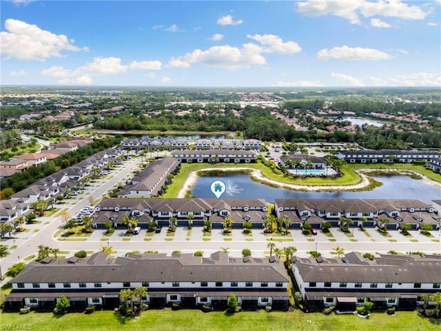 7572 Carnegie WAY, Naples, FL 34119