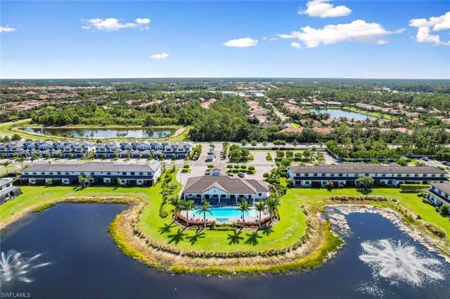 7572 Carnegie WAY, Naples, FL 34119