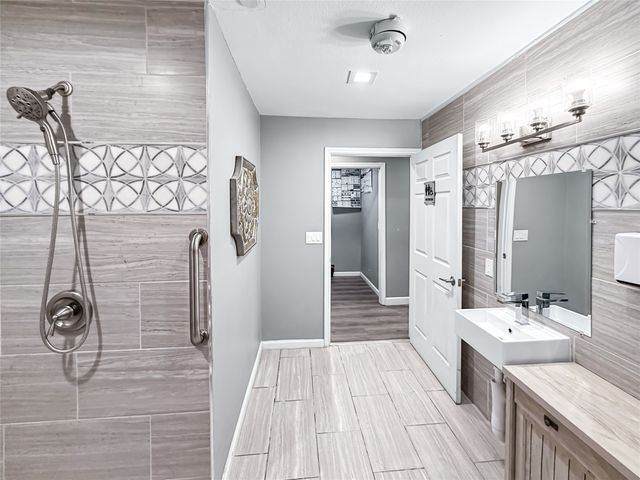 3417 Cross Bend Road, Plano, TX 75023