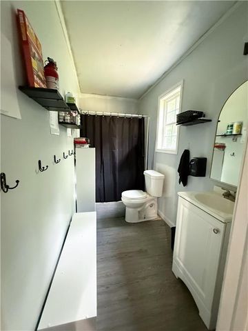 5510 Latham Manor Drive, Gainesville, GA 30506