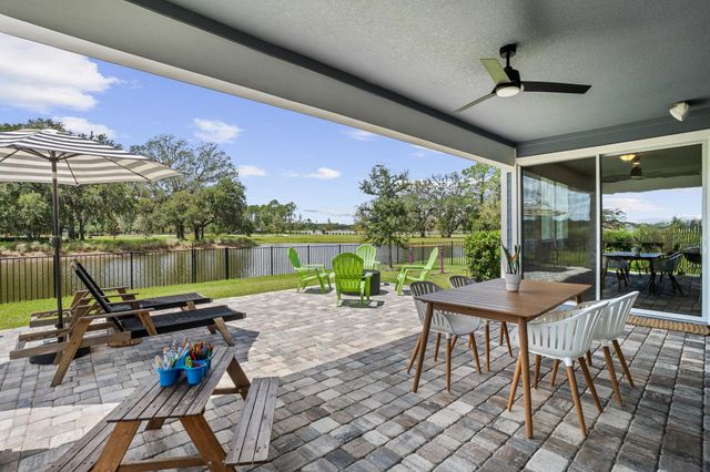 201 Red Barn Rd, St Augustine, FL 32092