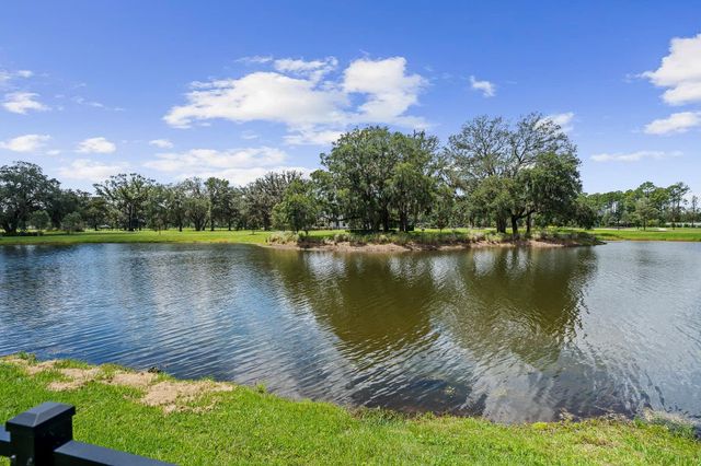 201 Red Barn Rd, St Augustine, FL 32092