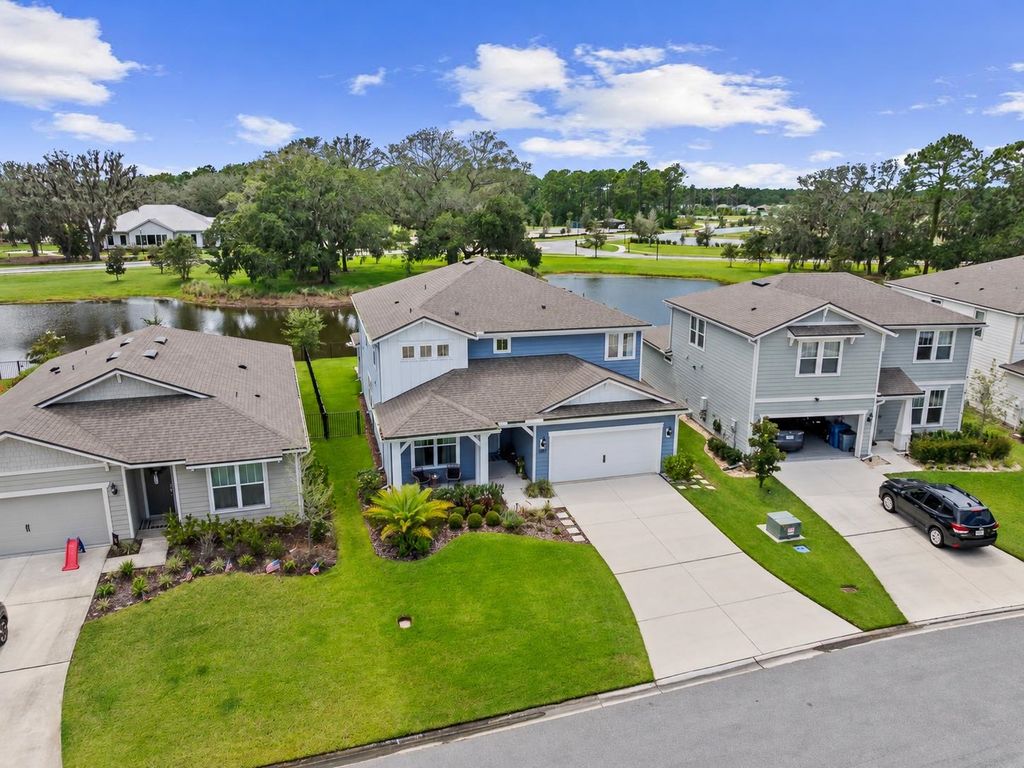 201 Red Barn Rd, St Augustine, FL 32092