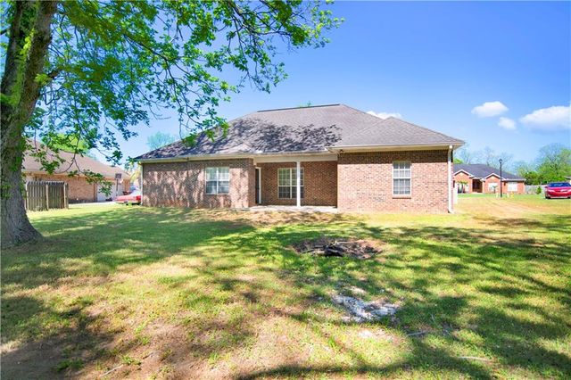 10265 Southland Way, Semmes, AL 36575