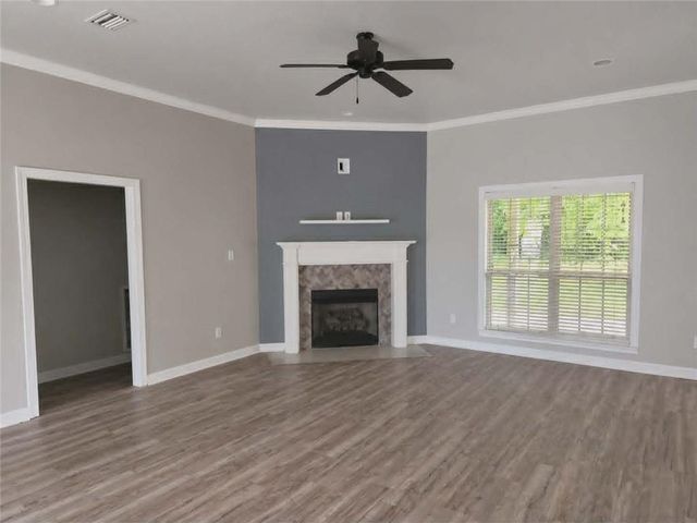 10265 Southland Way, Semmes, AL 36575