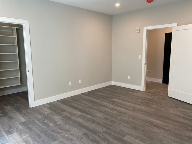 32 Norwood St 7, Boston, MA 02122