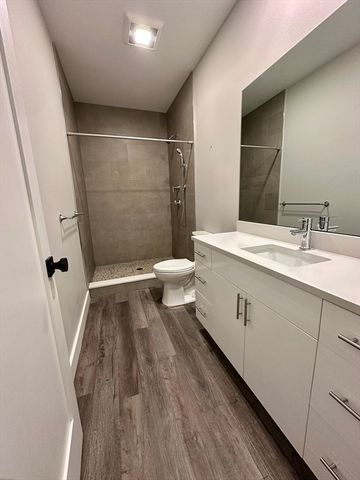 32 Norwood St 7, Boston, MA 02122